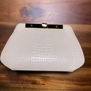 Vintage Frenchie of California clutch 🖤 crossbody strap 🖤 cream with gold